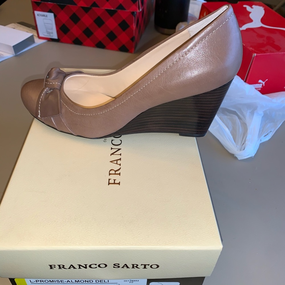 Wedge Heeled dress shoes